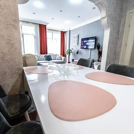 Location-taksim Square Big And Modern Flat 140