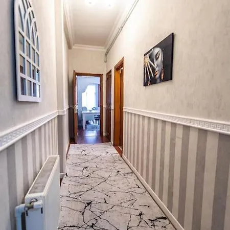 Location-taksim Square Big And Modern Flat 140 アパート *