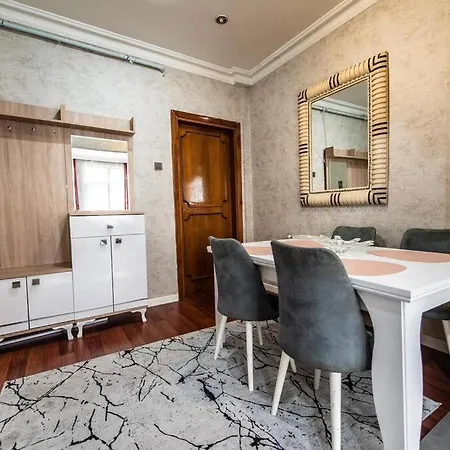 Location-taksim Square Big And Modern Flat 140 *